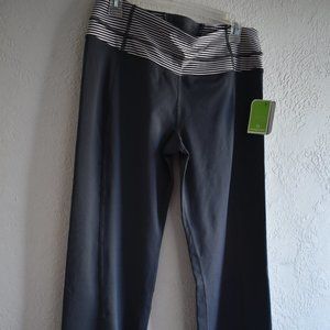Moving Comfort NWT Athleisure Pants